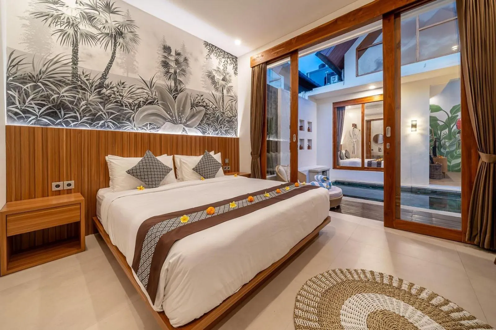 Umasuka Villa Seminyak   Seminyak (Bali)