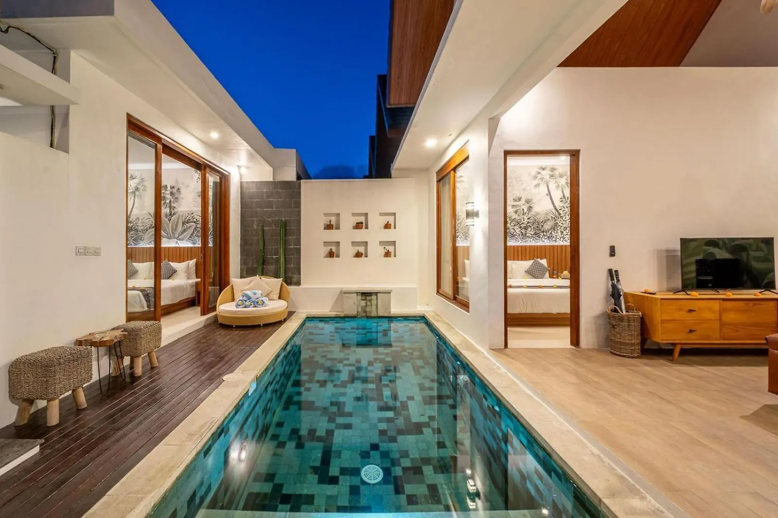 Umasuka Villa Seminyak   Seminyak (Bali)